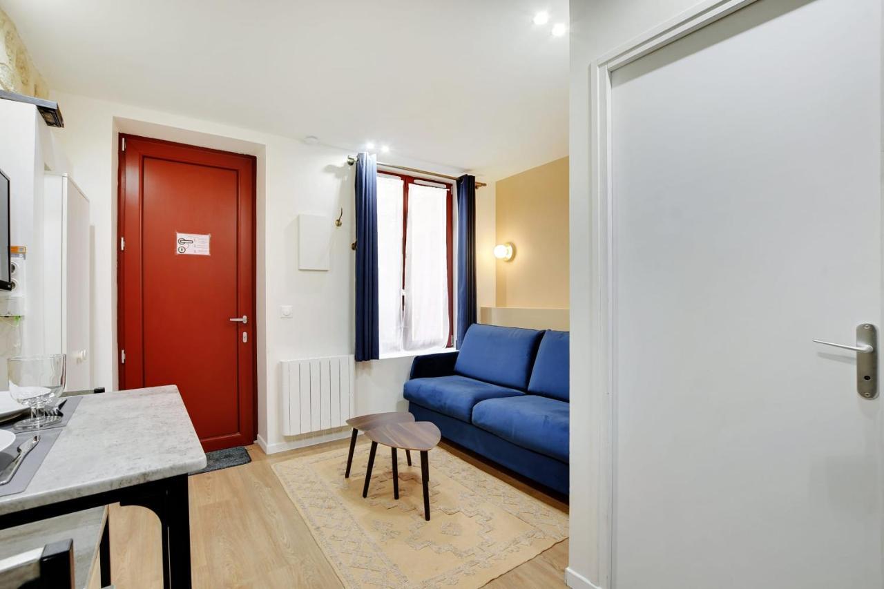 Freshly Renovated Apartment In The Heart Of باريس المظهر الخارجي الصورة